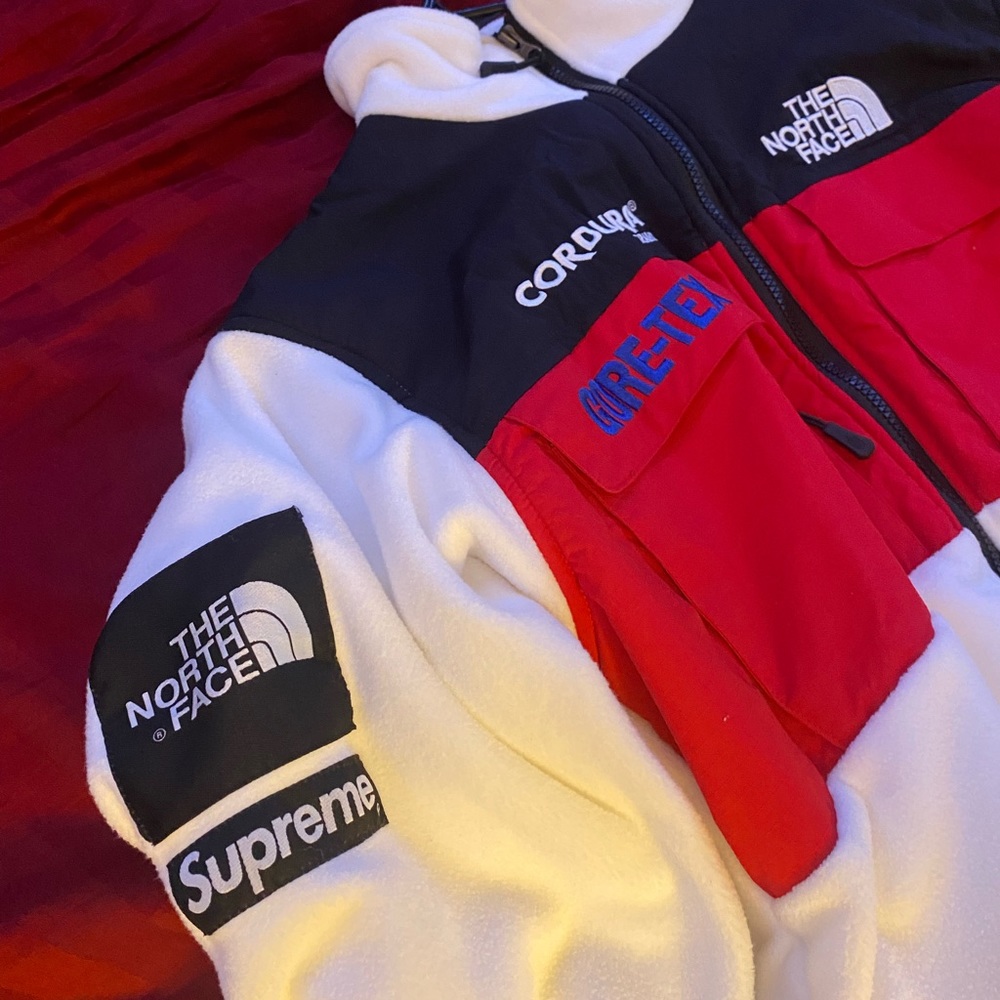 Supreme The north face expedition fleece
